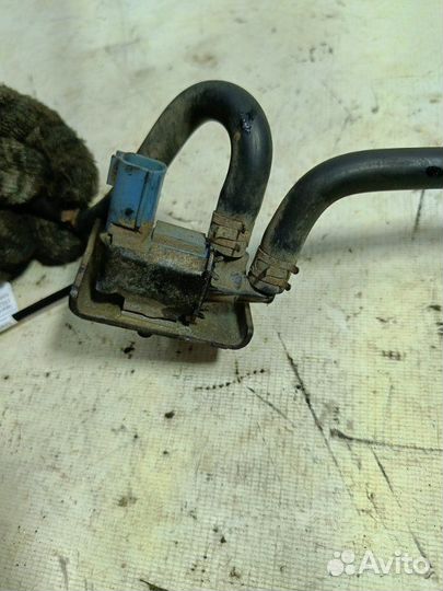 Клапан вакуумный электромагнитный Nissan Cedric