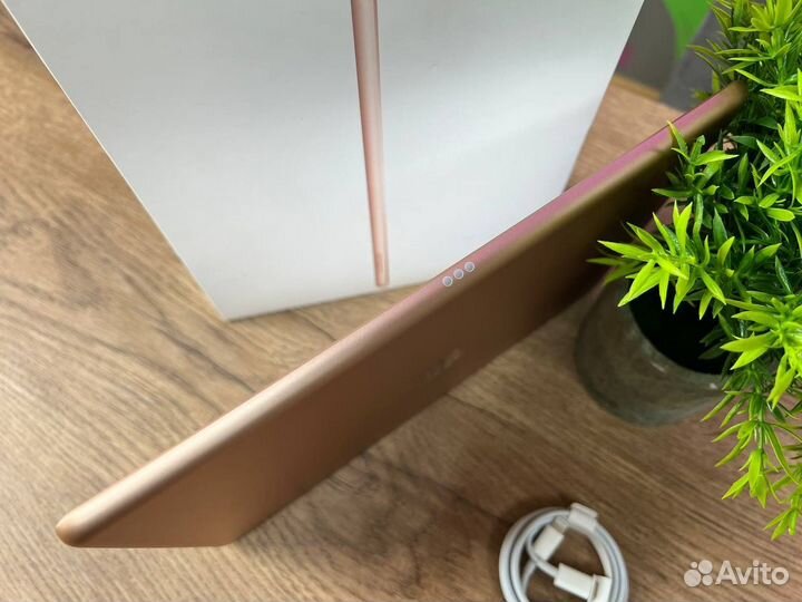 iPad 8 2020 wifi отличный