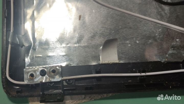 Крышка монитора Lenovo G780