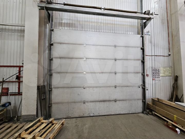 Склад, 2500 м² ул. Трактовая