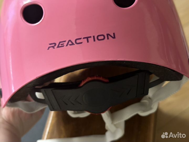 Детский шлем защитный reaction