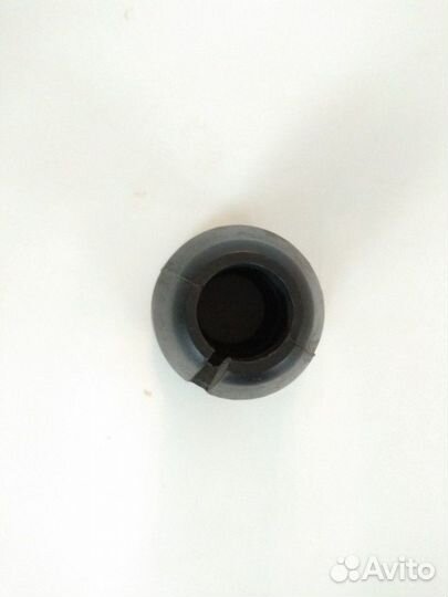 Отбойник Ауди 80, новый