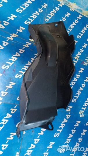 Пластик телевизора Mazda Demio DY3W DY5W 2004