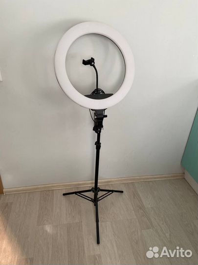 Кольцевая лампа 45 см бу