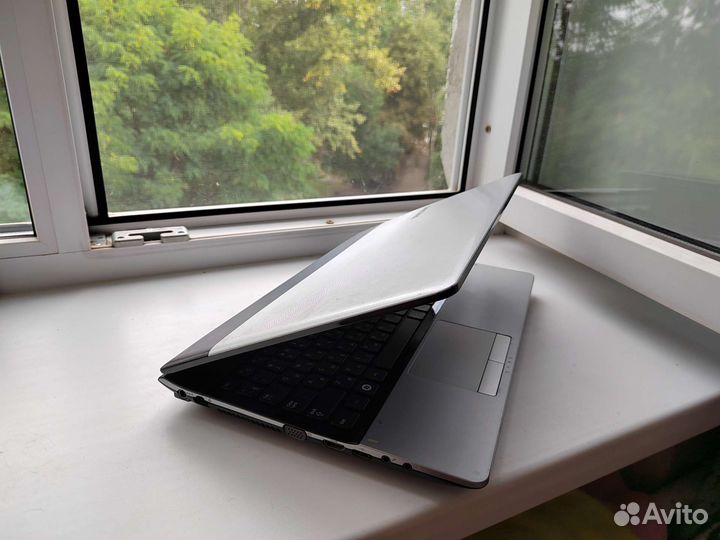 Игровой Samsung/i5-2410/4GB/GT 520MX 2GB/320GB