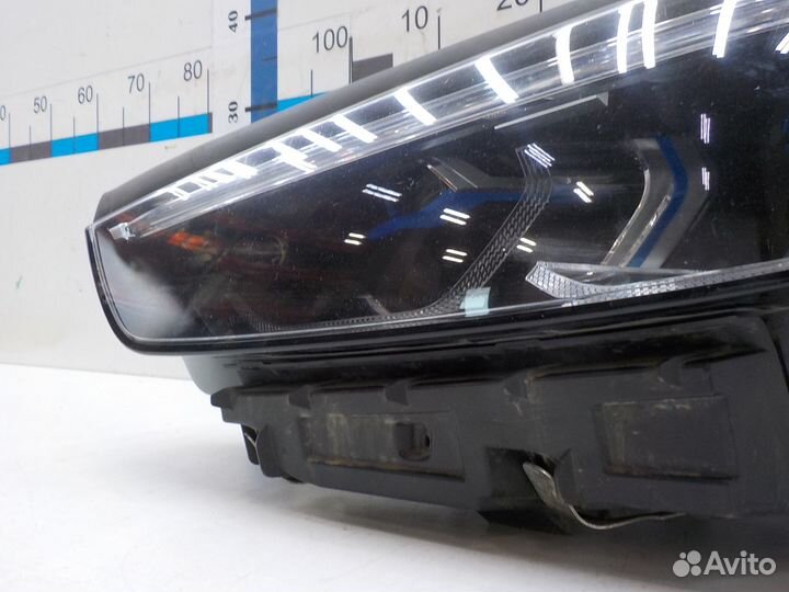 Фара левая BMW 8 2018