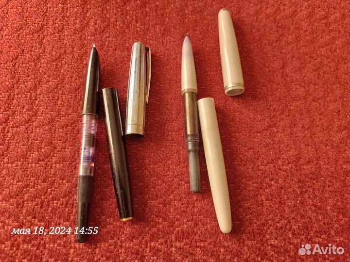 Две авторучки перьевые с закрытым пером