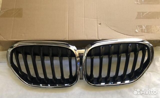 Решетка радиатора BMW X1 f48(оригинал) рестайлинг