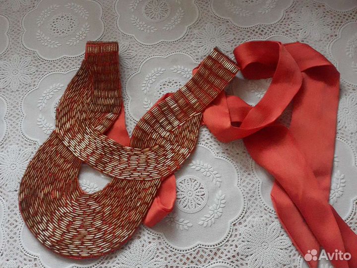 Накладной воротник