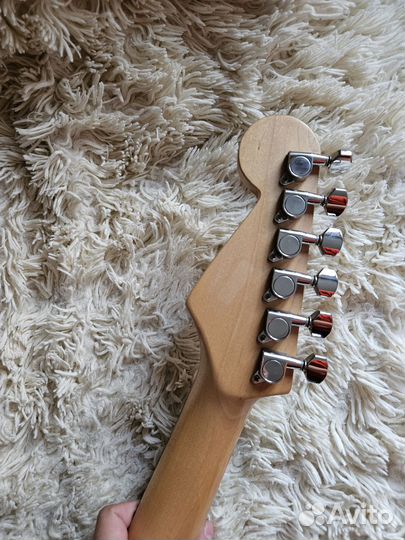 Электрогитара fender stratocaster