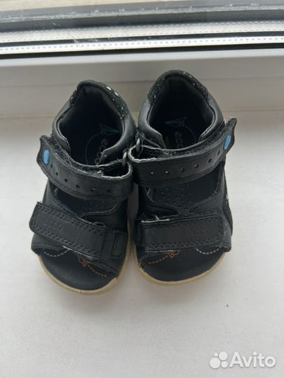 Сандалии ecco