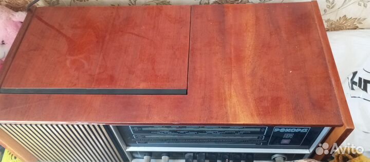 Проигрыватель винила rekord