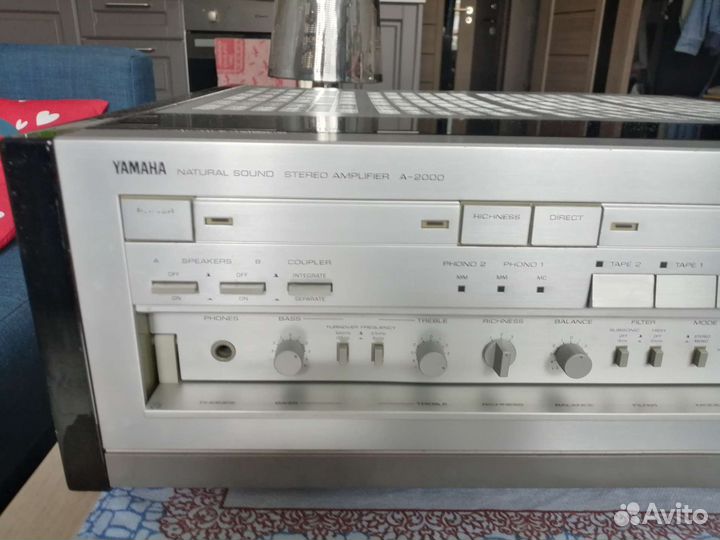 Yamaha A-2000