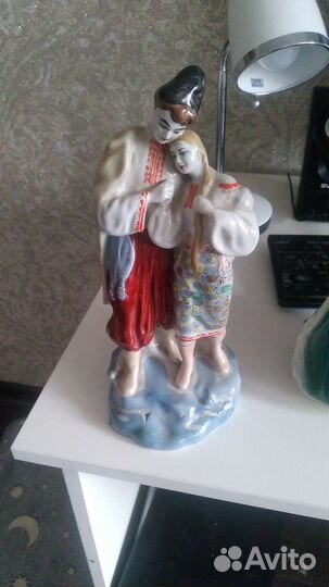 Статуэтка Майская ночь фарфор