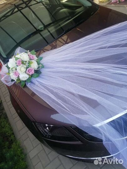 Украшение на свадебный автомобиль