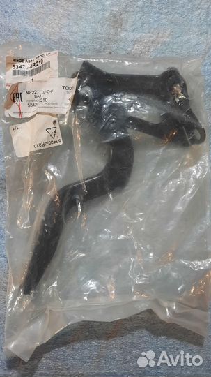 Петля капота левая Rav4 50