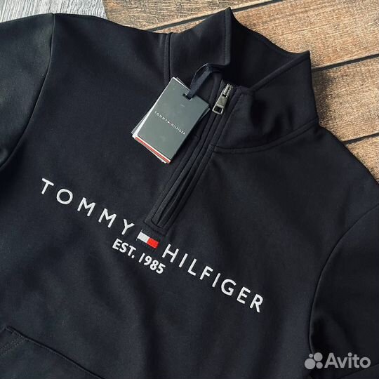 Свитшот мужской Tommy Hilfiger