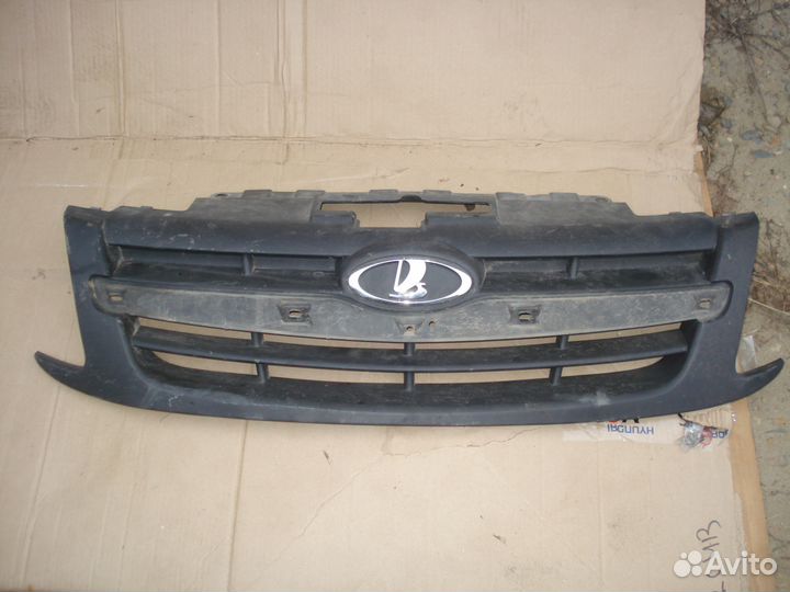 Решетка радиатора LADA Granta 1-2