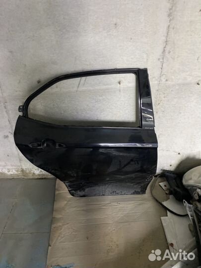 Дверь задняя правая камри 70