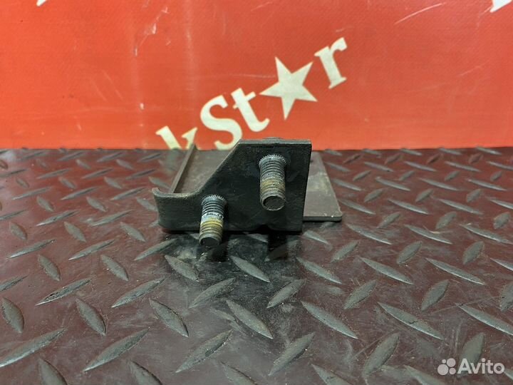 Кронштейн проводки Scania 5-series