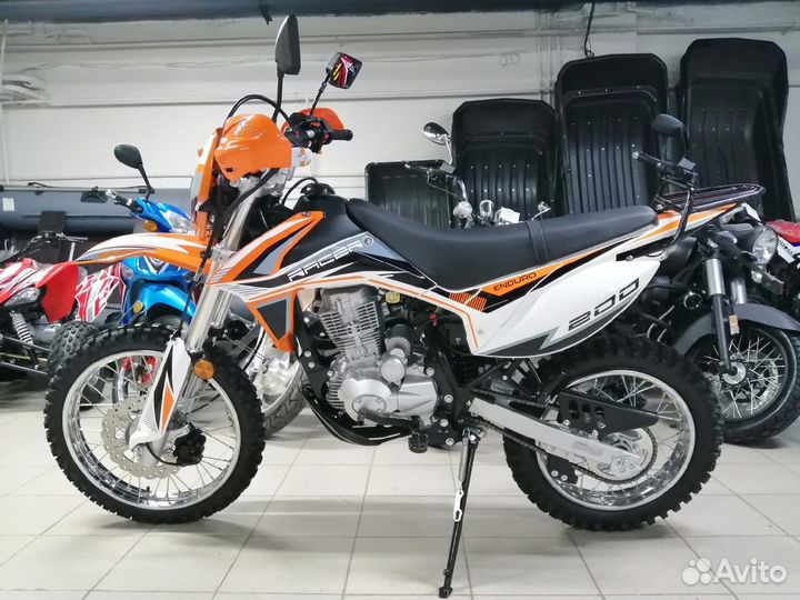 Мотоцикл 200сс Racer enduro в наличии