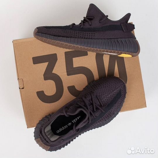 Кроссовки Adidas Yeezy Boost 350 V2