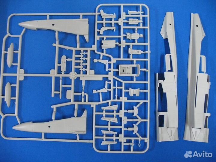 KH80105 1/48 sepecat Jaguar Тип2/Тип4