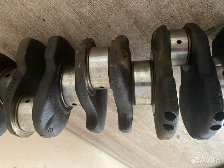 Коленвал Ауди 2.2 KU