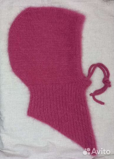 Капор женский вязаный