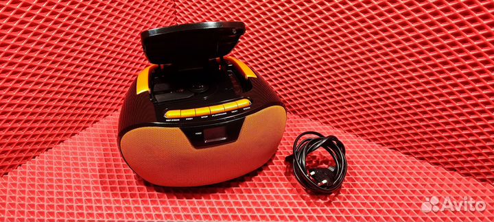 Магнитола Dexp Q200