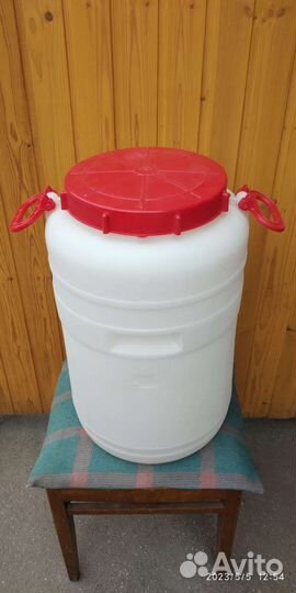 Фляга пластиковая новая 50л