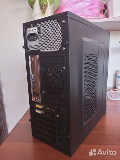 Компьютер системный блок