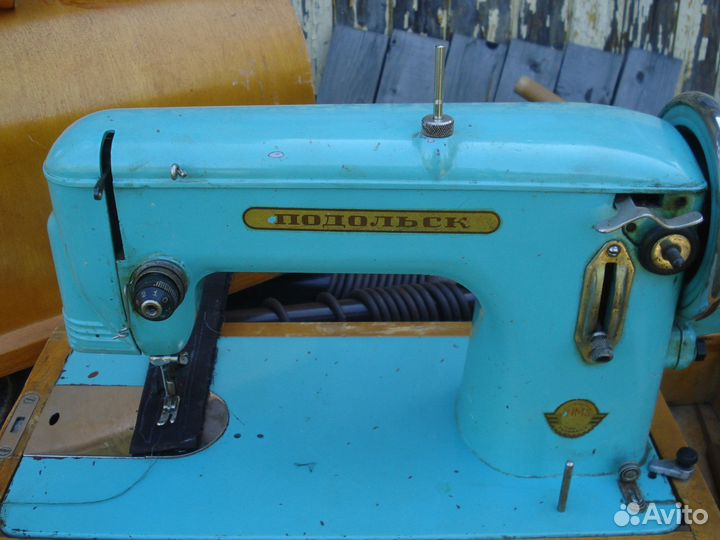 Швейная машинка Подольск 60-х годов СССР