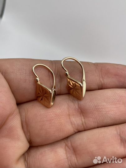 Золотые серьги СССР 4.80 гр. Ромб