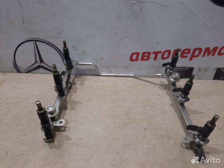 Рампа топливная Mercedes Glk300 X204 272.948 2010