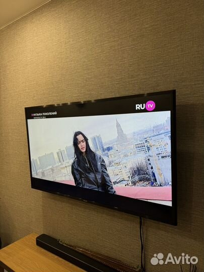 Телевизор SMART tv диагональ 49