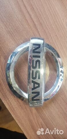 Эмблема Nissan Note E12 HR12 2020