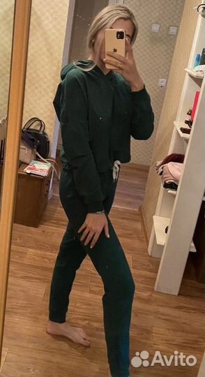 Спортивный костюм