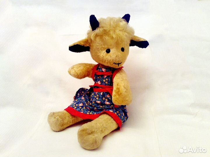 Плюшевая игрушка Коза-Дереза. На шарнирах. СССР