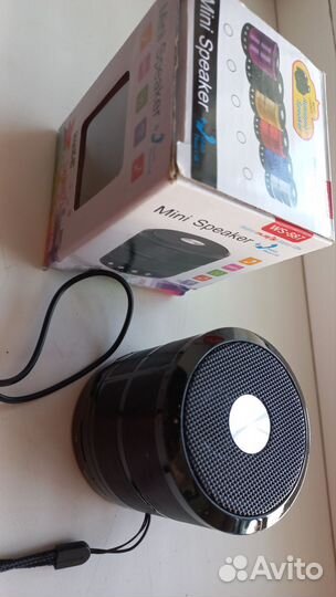 Блютуз колонка с радио