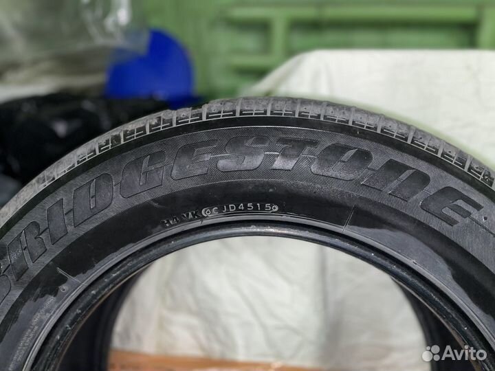 Bridgestone Dueler A/T 235/65 R18