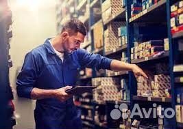 Сотрудник склада