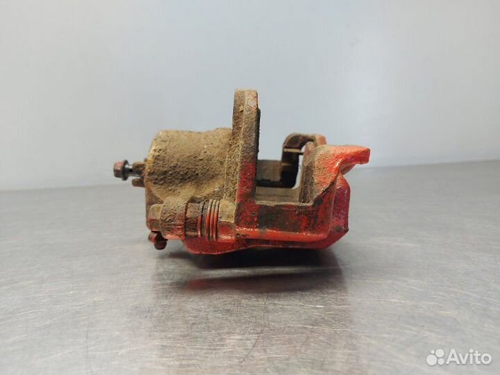 Суппорт передний левый Hyundai Solaris RB G4FC