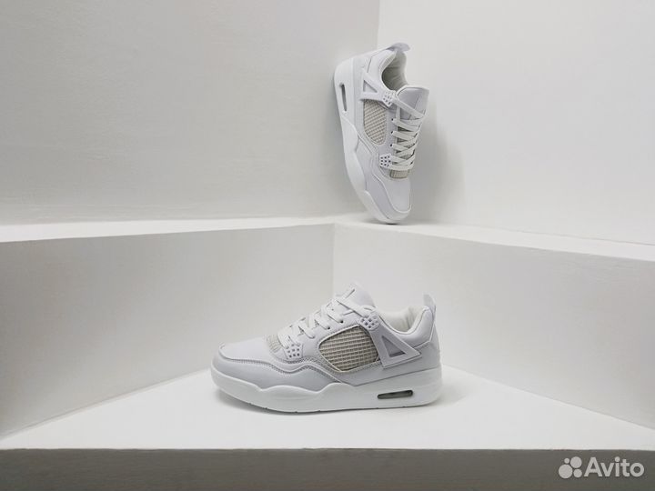 Кроссовки Nike Air Jordan 4 белые