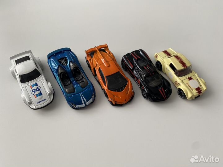 Машинки Hot Wheels