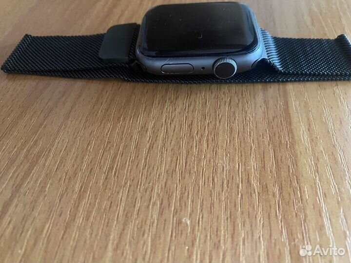 Часы apple watch 4 44 mm