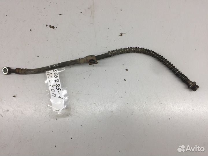 Шланг тормозной передний (правый)