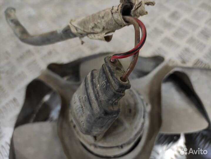 Вентилятор радиатора с диффузором Audi 80/90 1986