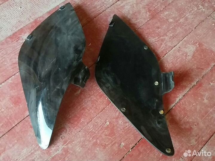 Защитные стекла Тойота Ист