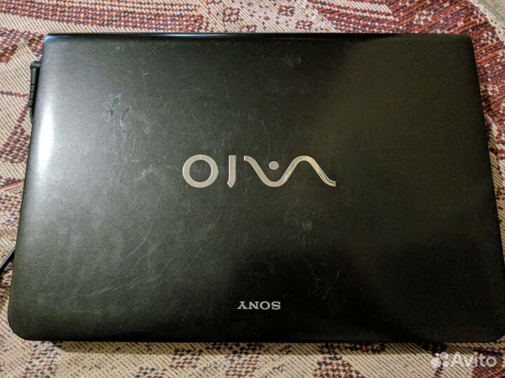Ноутбук Sony vaio i3